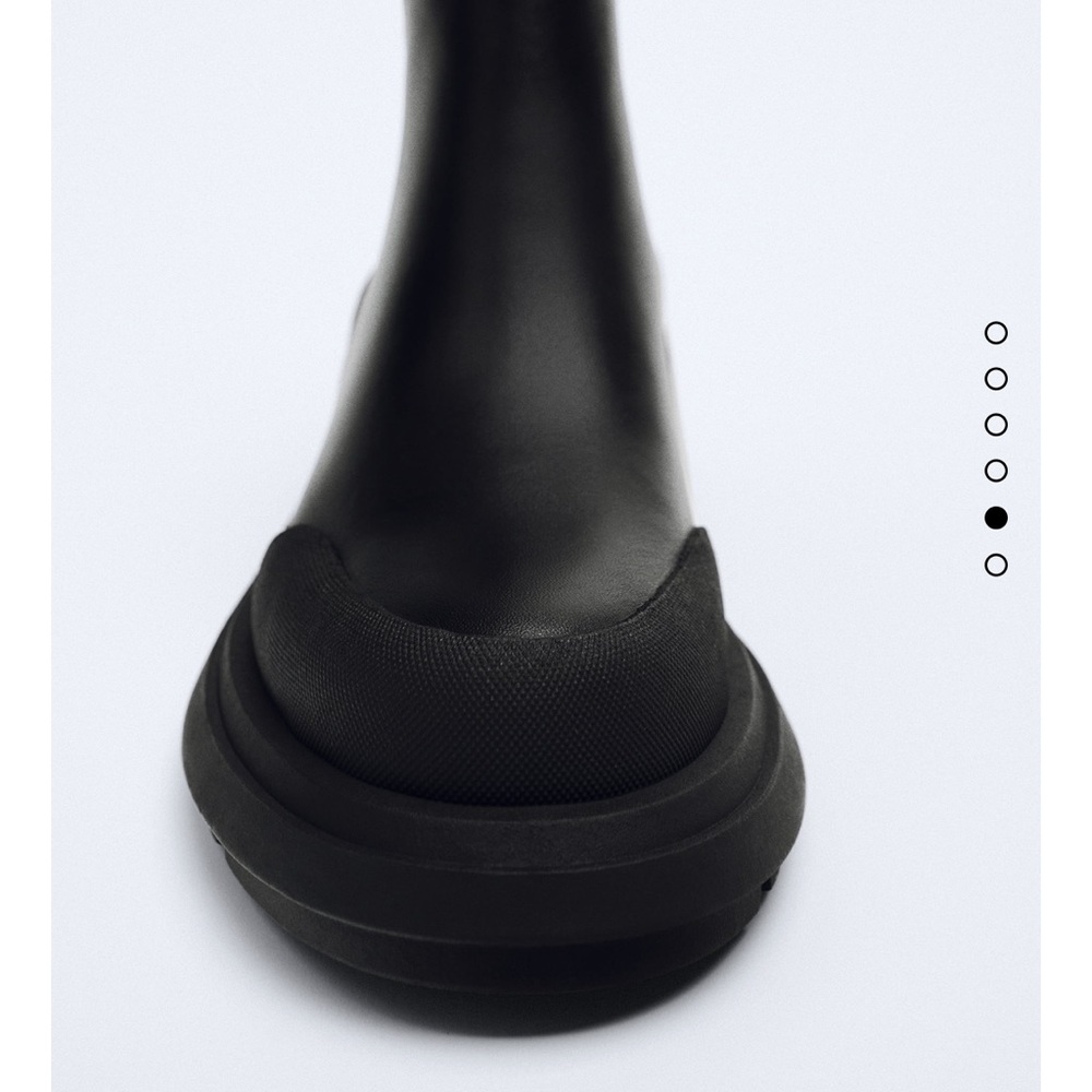 Zara rubberized leather ankle boots - Picture 3 of 8